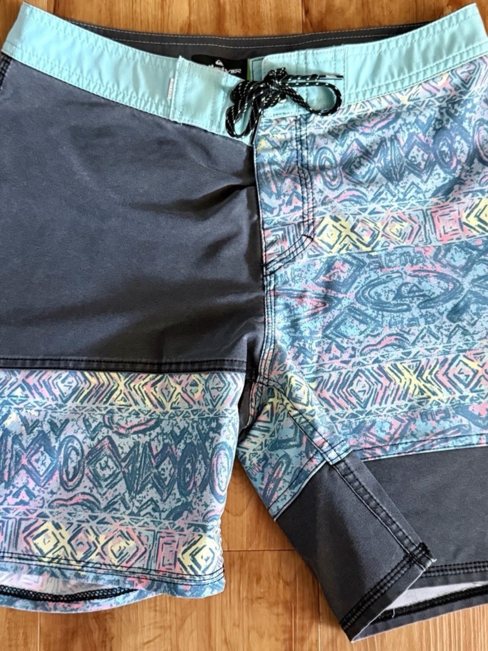 QUIKSILVER Highline Old Retro Mens Boys Sz 28/14 Surfsilk Surf Board Shorts
